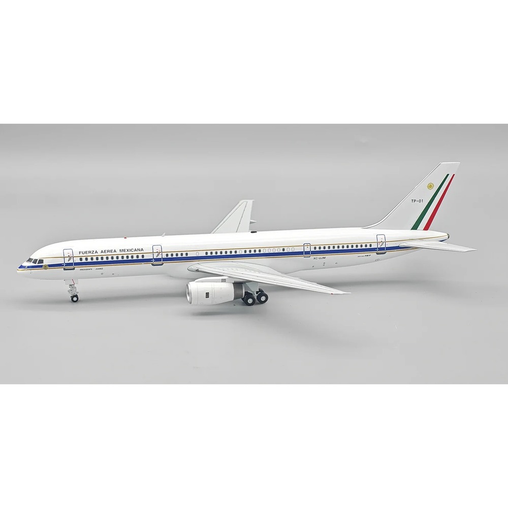 INFLIGHT/MEXICAN AIR FORCE/B757-200/XA-UJM/IFMEXUJM/1:200/MSIFMAF57082826 - Picture 3 of 3
